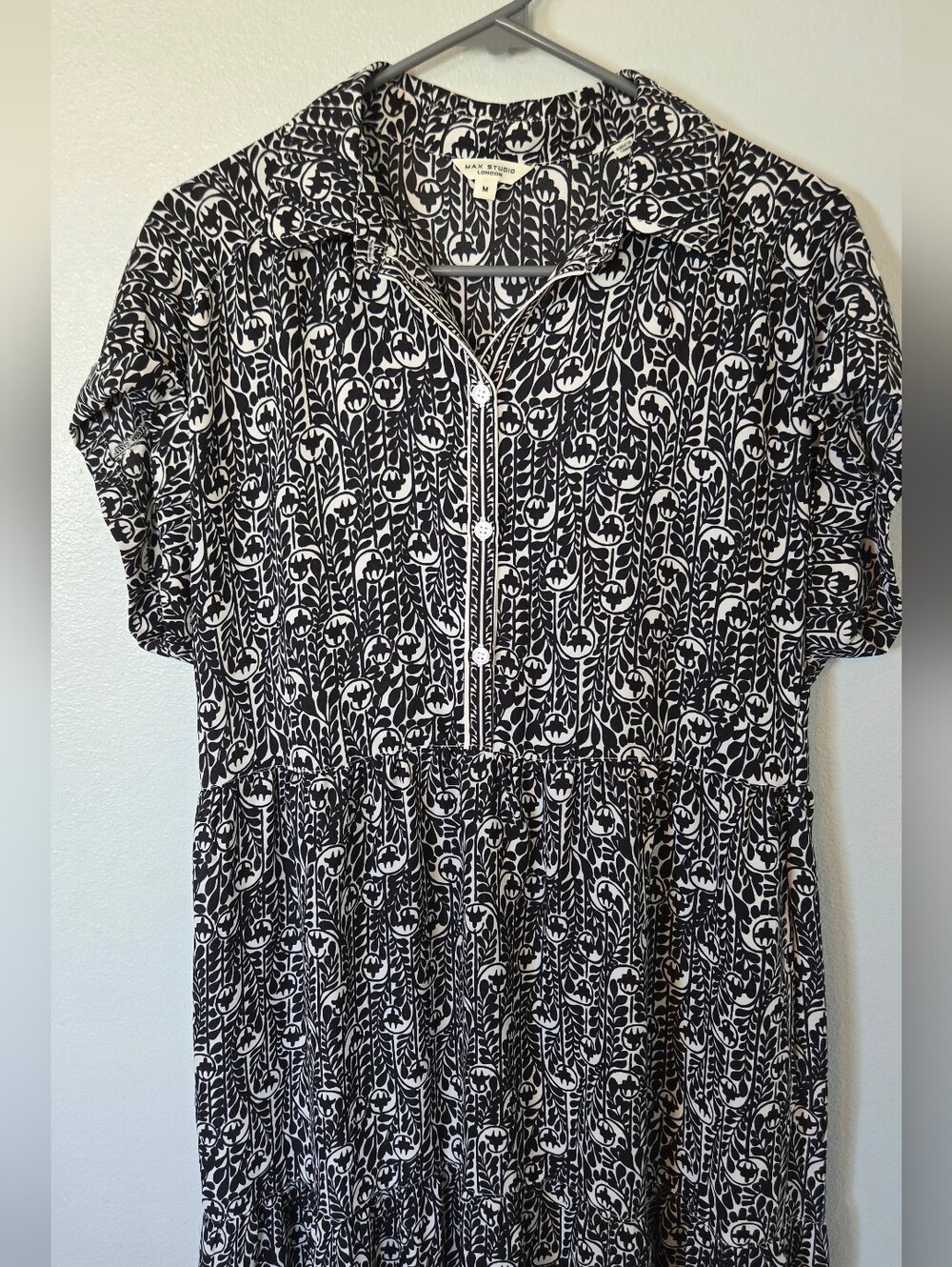 Max Studio | Black And White Printed Tiered Maxi Dress Size Medium - Picture 2 of 9